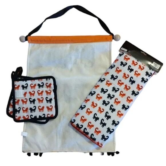 Retro Halloween Themed Pot Holders Dish Mat And Tapestry Kitchen Lot NWT - Picture 13 of 17